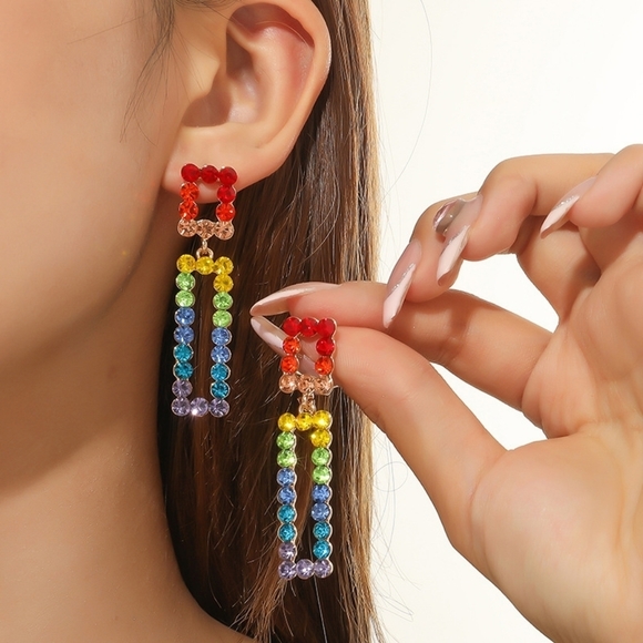 *SOLD* Multi Color Crystal Earrings - Picture 2 of 3